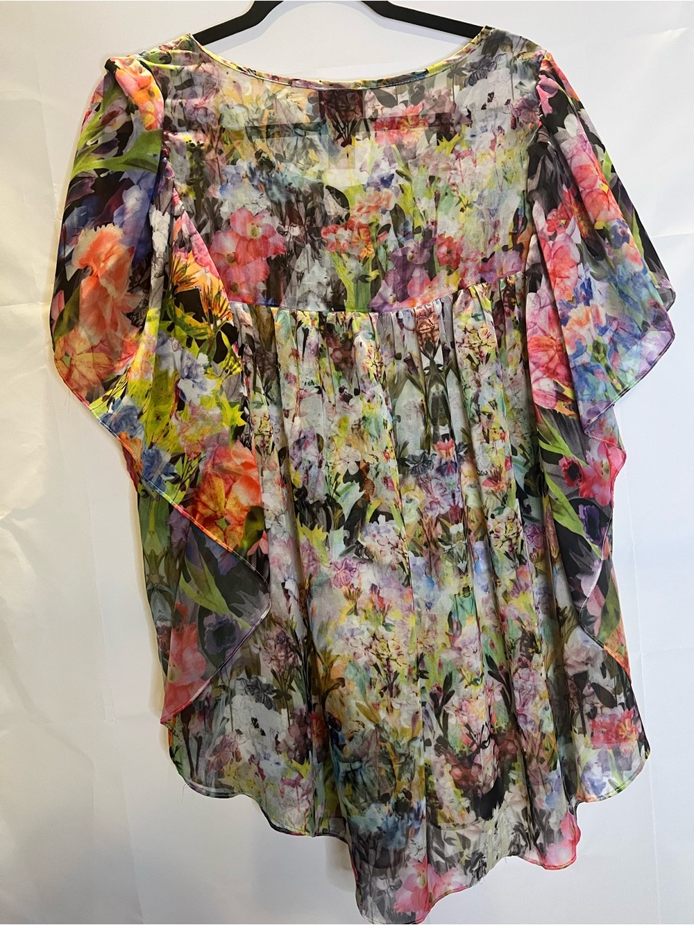 V Cristina Sheer Watercolor Floral Chiffon Blouse - Size XL Boho Flutter Sleeve - Picture 2 of 5